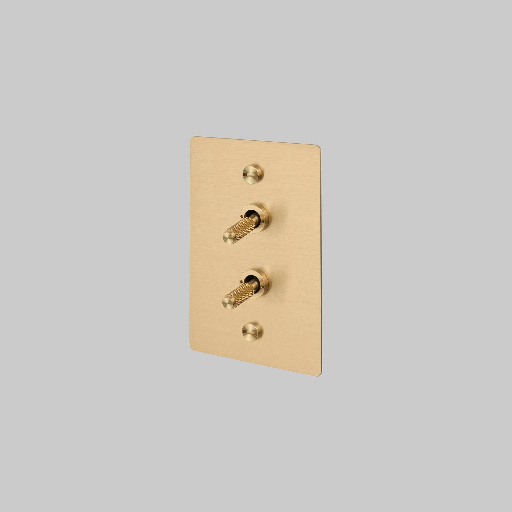 2G TOGGLE / VERTICAL / 2-WAY / CROSS