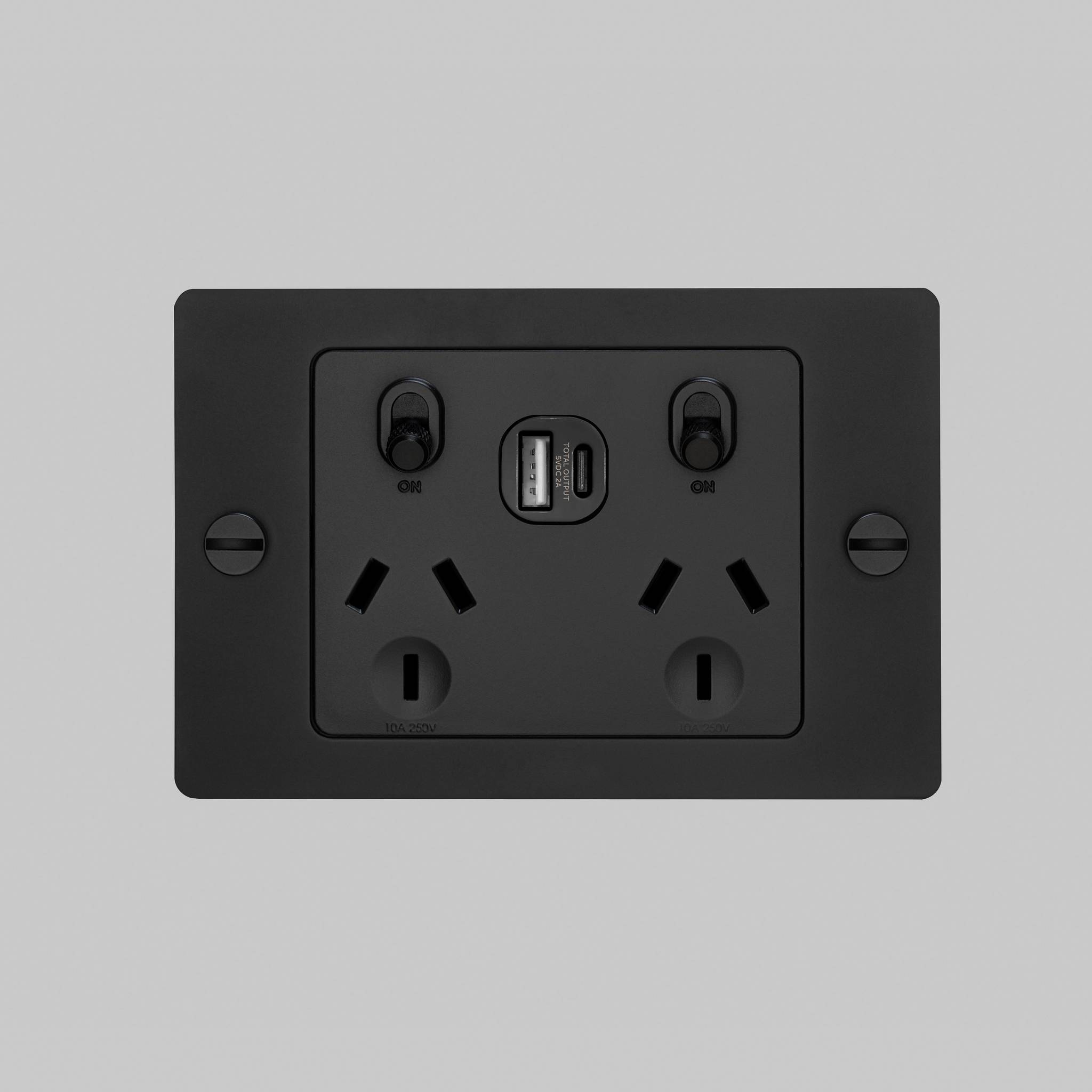 2G GPO SOCKET / USB A+C / WITHOUT LOGO / CROSS