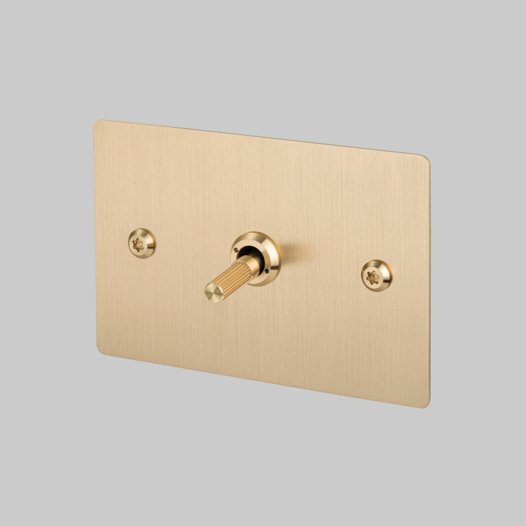 1G TOGGLE / HORIZONTAL / RETRACTIVE / LINEAR