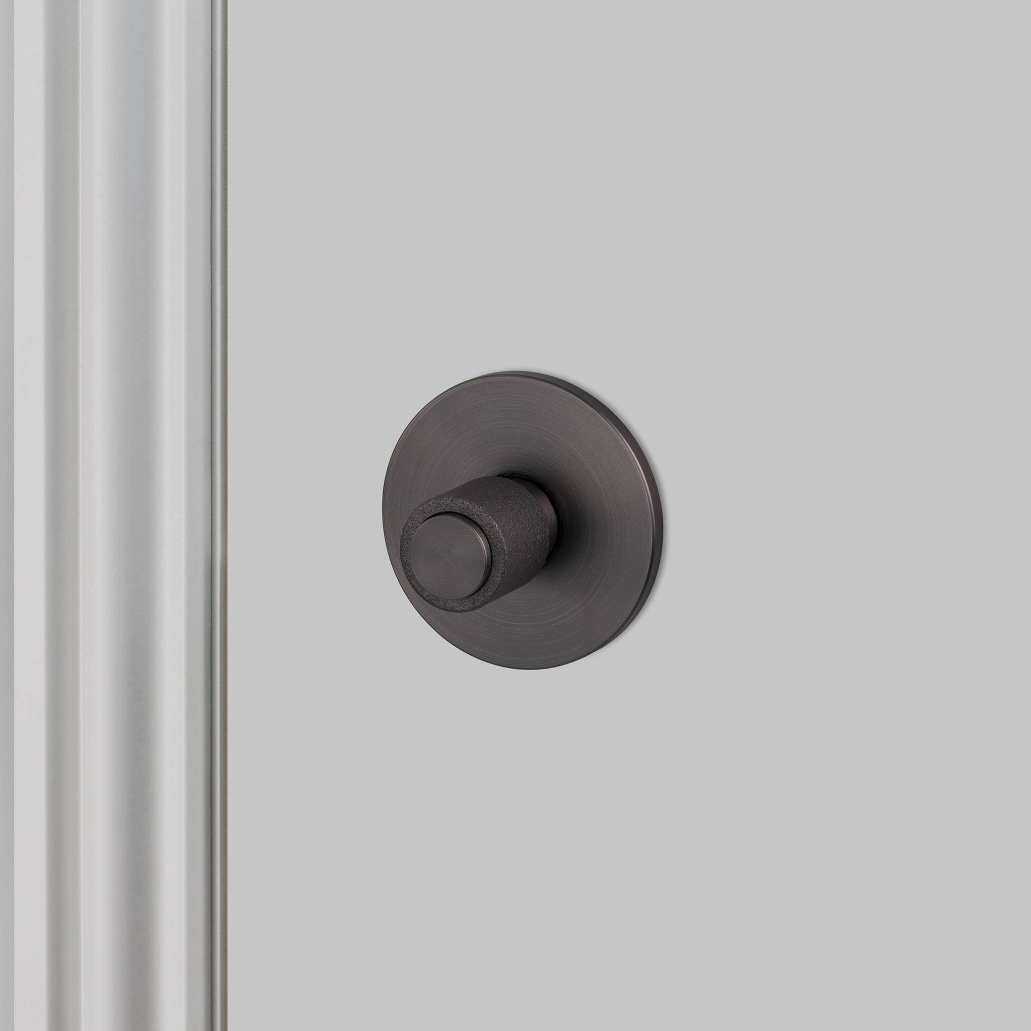 THUMBTURN LOCK / CAST / LATCH INCLUDED
