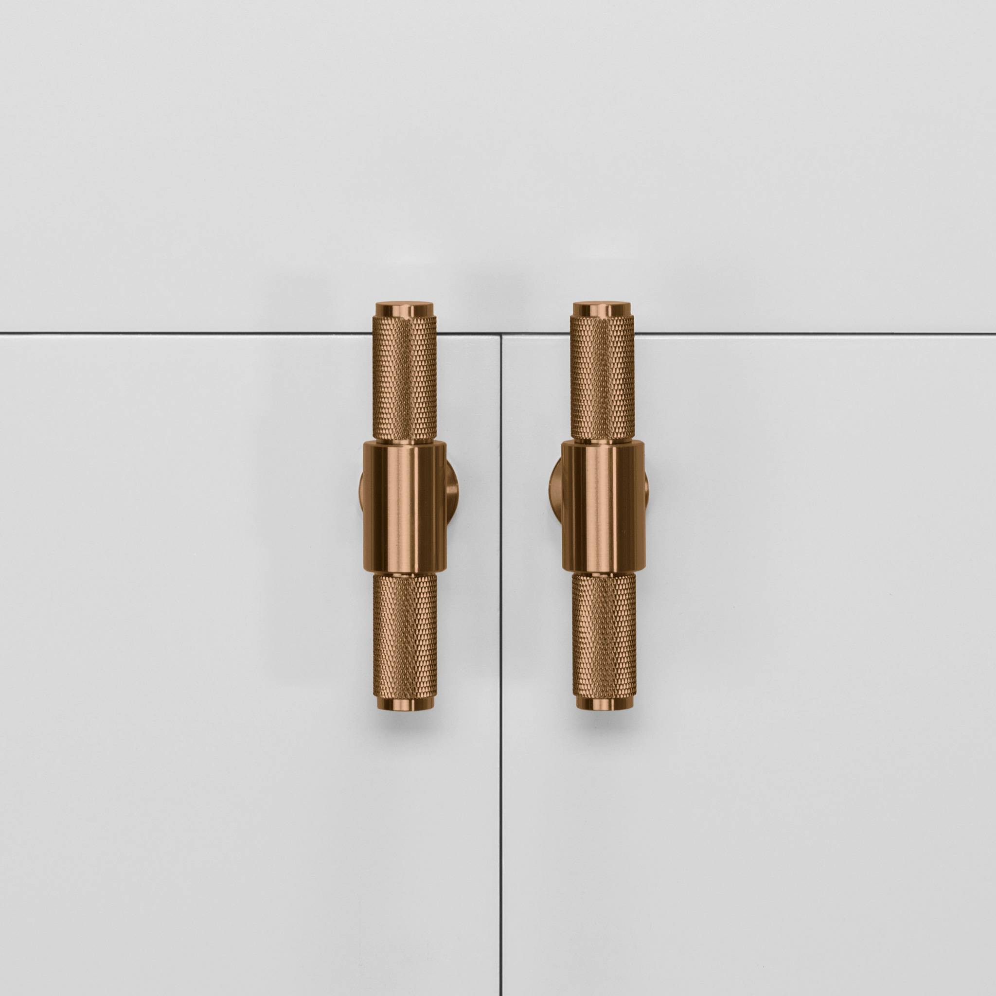 T-BAR / CROSS / WARM SUNSET