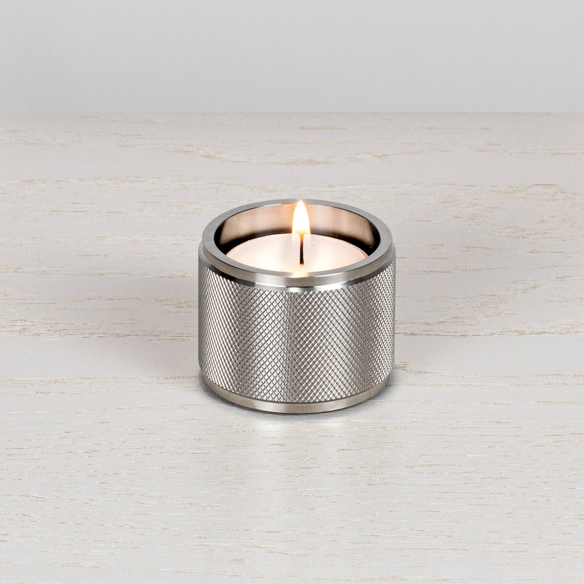 TEALIGHT CANDLE HOLDER / CROSS