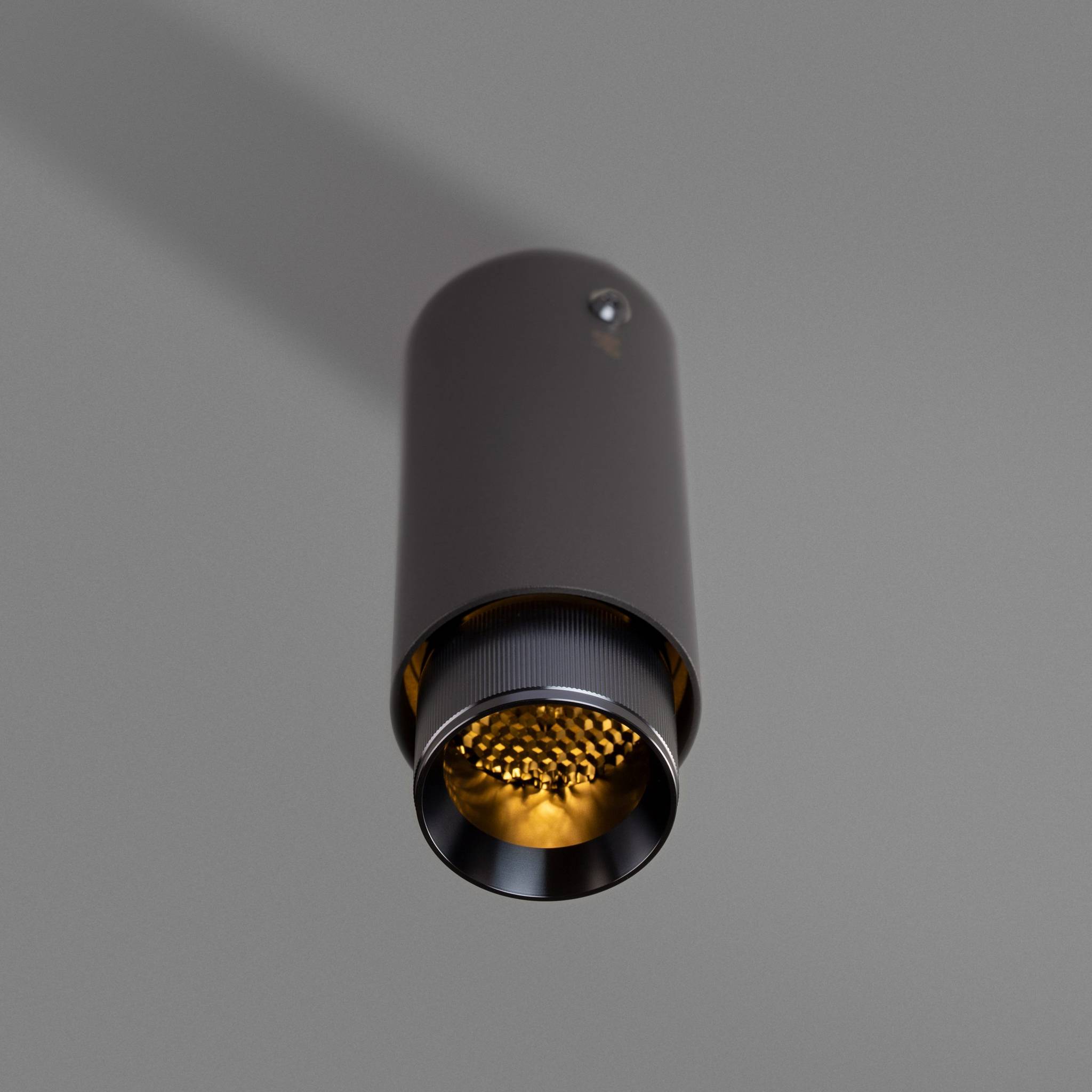 #Detail Finish_GUN METAL