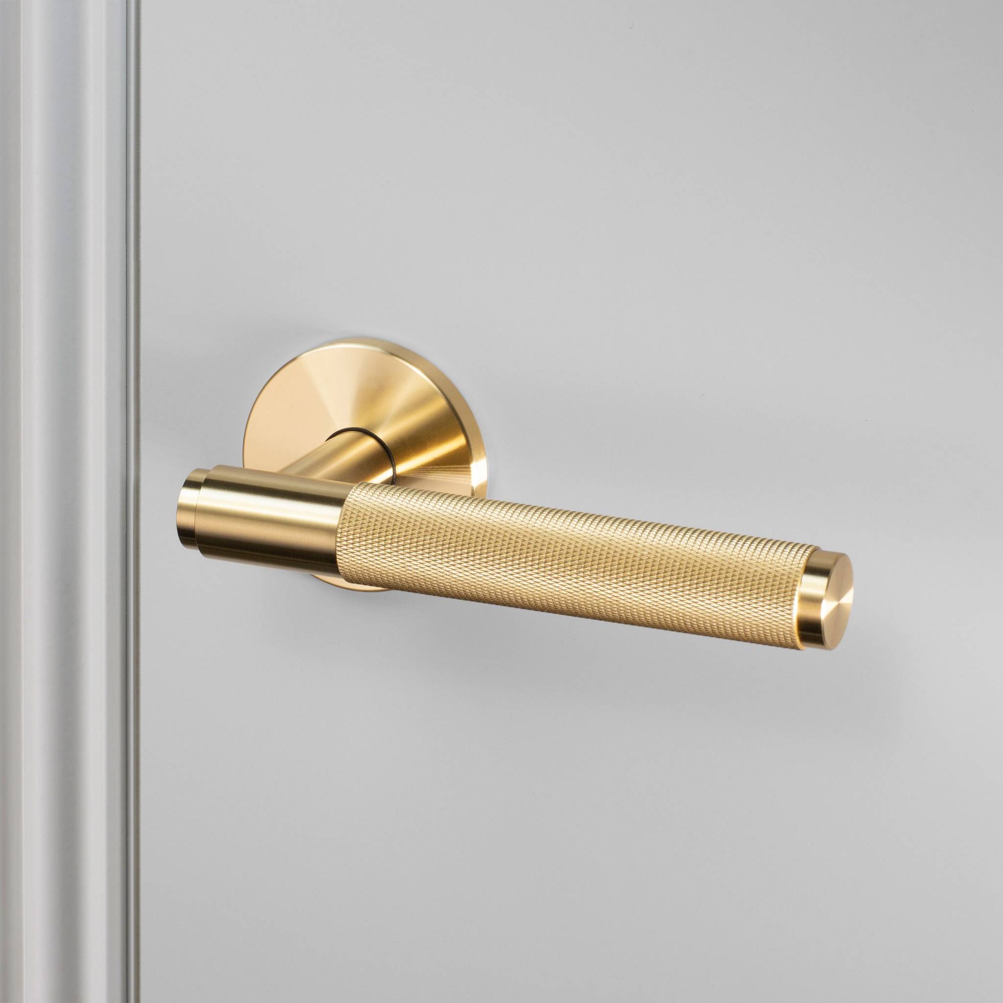 ANZ DOOR HANDLE SET / SPRUNG / CROSS / PASSAGE