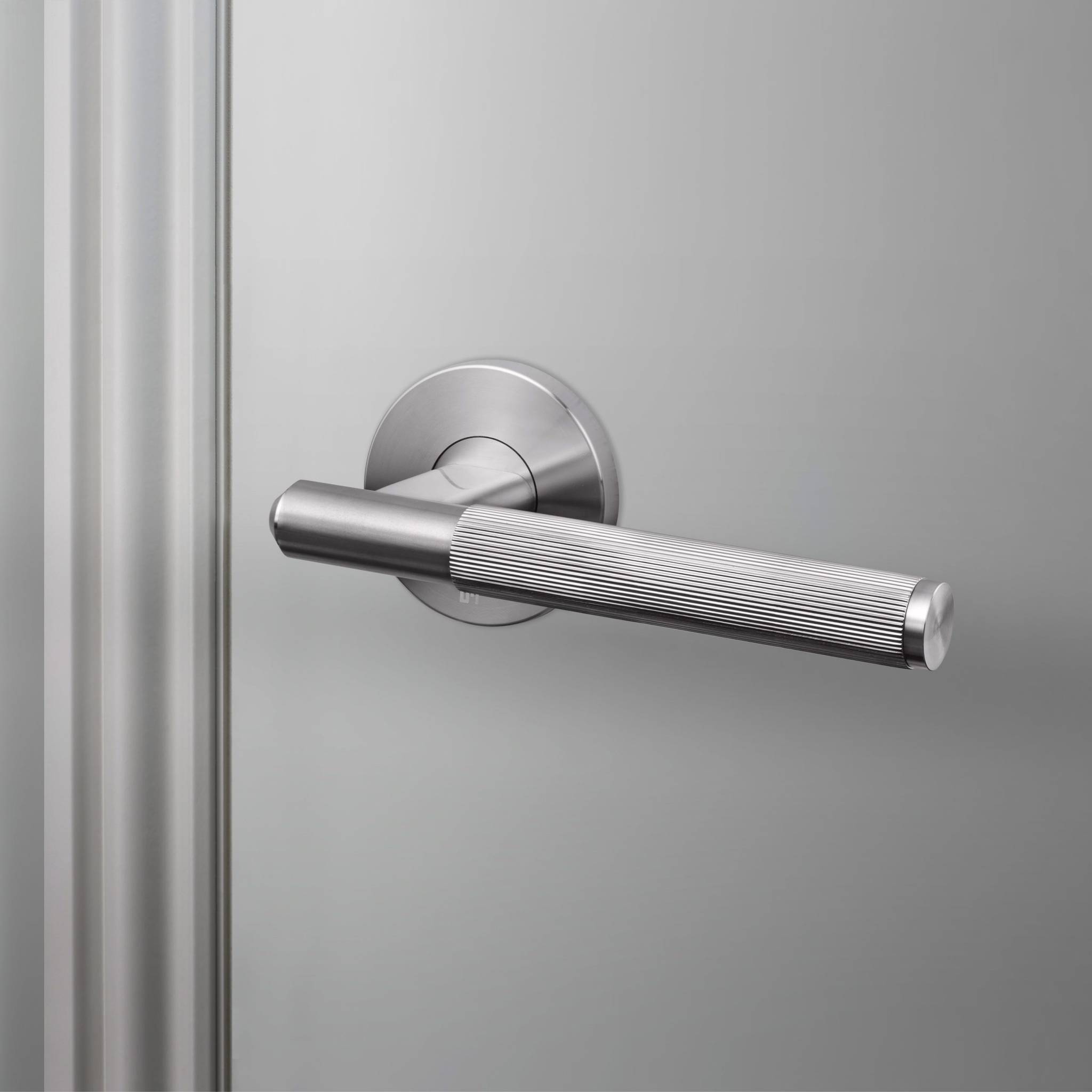 ANZ DOOR HANDLE SET / LINEAR / SPRUNG / PASSAGE